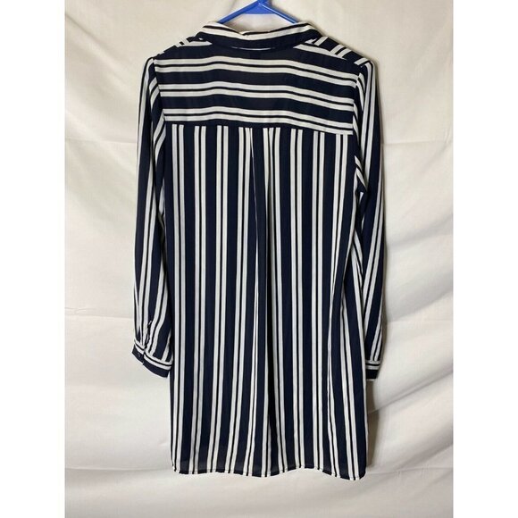 FOREVER 21 WOMENS JUNIORS BUTTON UP SHIRT DRESS SIZE SMALL 4/6 NAVY WHITE - Picture 2 of 2